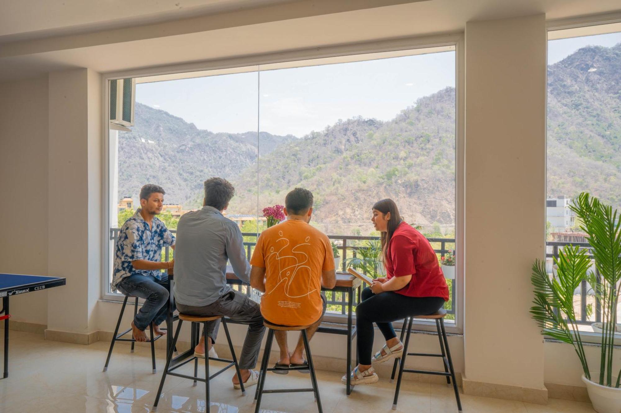 Perfectstayz Alpine Near Laxman Jhula Rishīkesh Extérieur photo